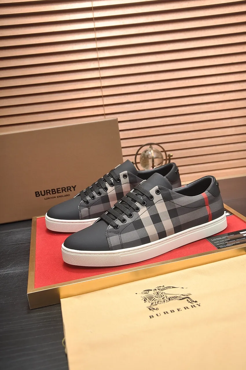 Men's shoes💰480💶[Burberry] (cowhide lining) classic low-top sneakers｜Imported cowhide with classic plaid fabric｜Cow leather lining｜Original outsole｜Fine workmanship and comfortable to wear Size: 38-44 (customized at 45)